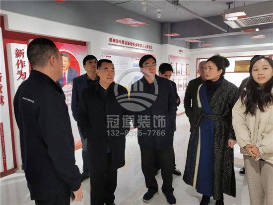 郑州市委常委、统战部长杨福平在中原区调研精彩中原网“中原统战云”新的社会阶层人士统战工作实践创新基地